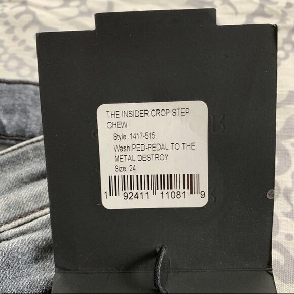 NEW Mother The Insider Crop Step Chew Jeans (Sz 24) Pedal To The Metal Destroyed - Picture 14 of 16